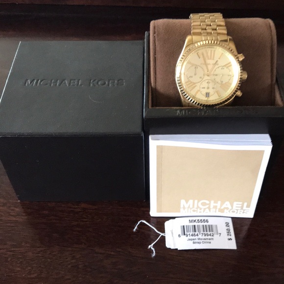 Michael Kors Gold-tone Stainless Steel Watch - Picture 1 of 8